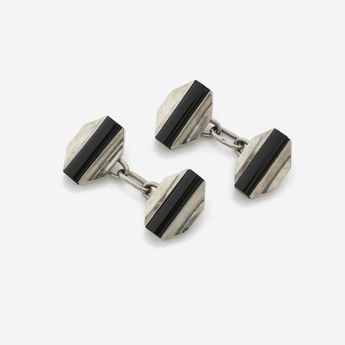 Null FONTANA 
Paire de boutons de manchette
En or gris 18k, de forme géométrique&hellip;