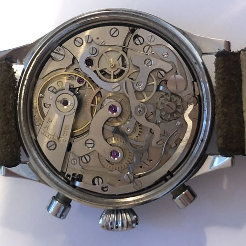 Null BREGUET 
Type XX, n° 7712
Vers 1956



Chronographe bracelet militaire en a&hellip;