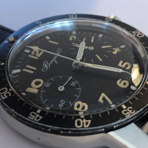 Null BREGUET 
Type XX, n° B20832 / 358603
Deuxième Génération

Vers 1974



Chro&hellip;