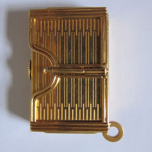CARTIER N° 432190 / 23136 Vers 1930 Montre de sac dit "guillotine" en or jaune 1&hellip;