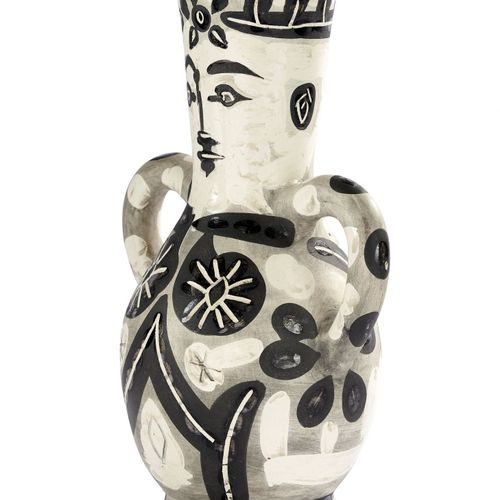 Null Pablo PICASSO (1881 - 1973)
Vase deux anses hautes - 1952 ( # AR 141)
Vase &hellip;