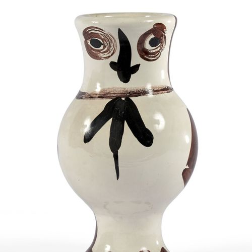 Null Pablo PICASSO (1881 - 1973)
Chouette aux tâches - 1951 (# AR 120)
Vase tour&hellip;