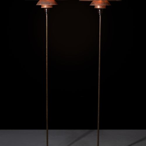 Null Poul HENNINGSEN 1894-1967
Paire de lampadaires mod. PH 4/4 - circa 1927
Bas&hellip;