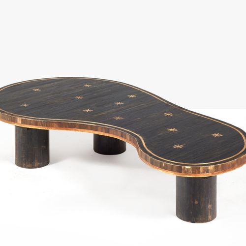Null Jean ROYÈRE 1902-1981
Table basse « Flaque » - le modèle créé circa 1954
St&hellip;