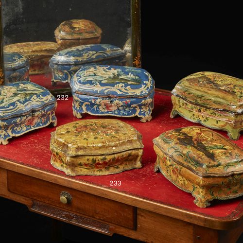 Null PAIR OF BOXES, VENITIAN WORK OF THE MID 18th CENTURY 
In polychrome painted&hellip;