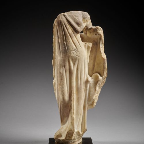 Null TORSE DE VÉNUS GÉNITRIX EN MARBRE

Art romain, Ier-IIe siècle ap. J.-C.


S&hellip;