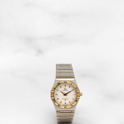 OMEGA. MONTRE BRACELET DE DAME EN OR 18K (750) ET ACIER MOUVEMENT QUARTZ OMEGA. &hellip;