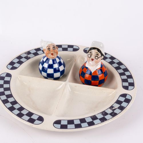 Null Sale e pepe in ceramica smaltata Mère Michel e Père Lustucru, marcati sotto&hellip;