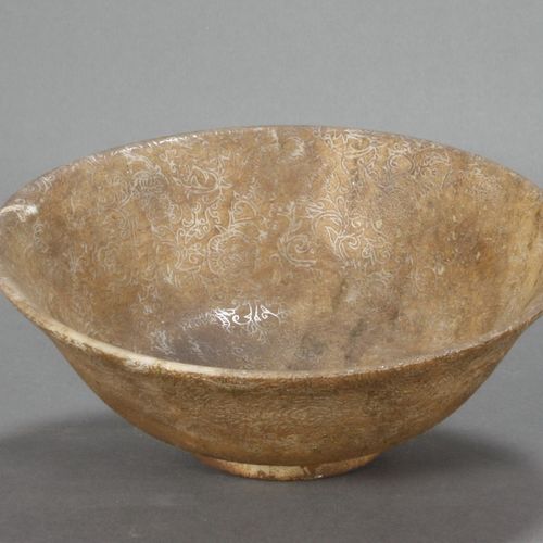 CHINA Bowl. Light stone, partly dark banded. Covered in brown, the inside and th&hellip;