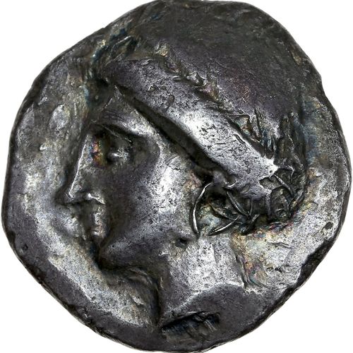 Null CRETE : Cnossos (vers 300 av. J.-C.) Statère. 10,71 g. Tête de nymphe à gau&hellip;