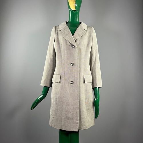 Null CHRISTIAN DIOR Boutique - Début des années 60 - Manteau en laine gris - Env&hellip;