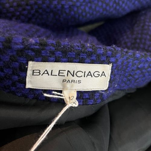 Null BALENCIAGA Paris - Black and purple wool suit - Size 42 - 80s

The suit is &hellip;