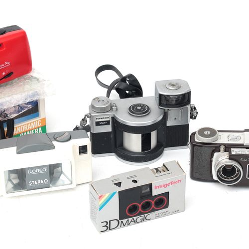 Null Cinque macchine fotografiche panoramiche e stereo tra cui Kodak e Loreo, se&hellip;