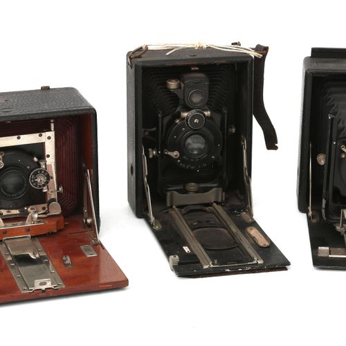 Null Five plate cameras, Germany, early 20th century.