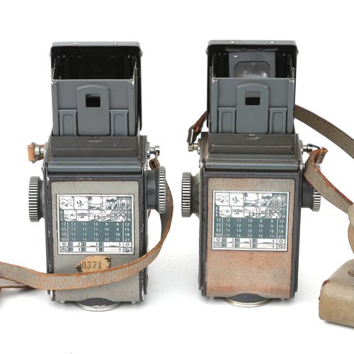Null Two Rolleiflex cameras, type Grey Baby, Germany, 1957-1963.