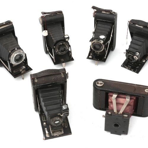 Null Six appareils photo pliants divers dont, entre autres, Lumère et Kodak, pri&hellip;