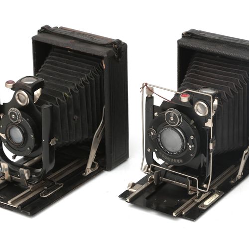 Null Four folding camera's for glass plates, including, amongst others: Zeiss-Ik&hellip;