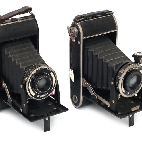 Null Cinq appareils photo pliants pour film dont Voigtländer, Balda et Kodak, pr&hellip;