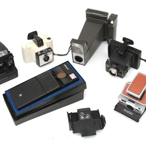 Null 六台宝丽来相机的类型。SX-70, 88, Swinger Model 20, Polasonic Autofcus 5000, 肖像和单反680（在&hellip;