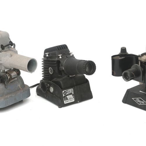 Null 三台放映幻灯片的放映机。Gold Chicago 300p型，Filmosto en Iewlex 20-V型，主要是1930/40年代。