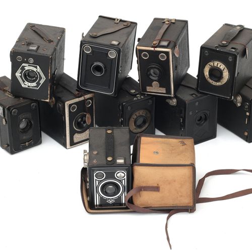 Null Diez cámaras de caja, principalmente Agfa, primera mitad del siglo XX.