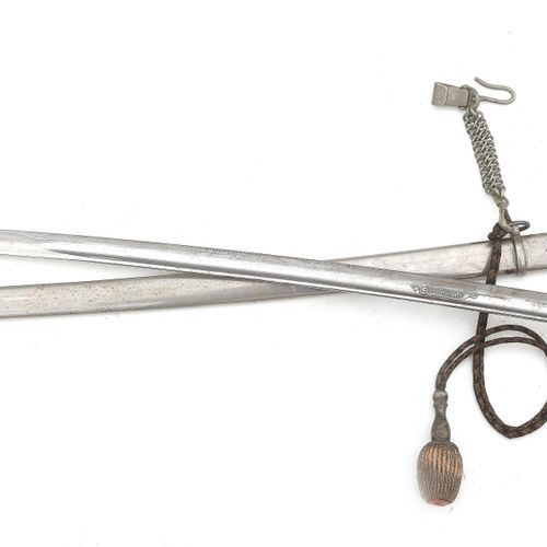 Null Un sabre d'infanterie d'officiers néerlandais 'wandelsabel', modèle 1876, d&hellip;