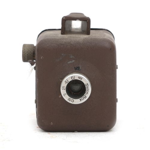 Null 苏特：瑞士箱。c. 1915.127胶片，3x4cm曝光，盒式相机。金属机身。布朗。