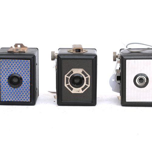 Null (3) Caméras miniatures ; GAP. Le Fotobaby et la GAP Box (3x4). Tous avec de&hellip;