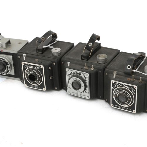 Null (7) metal 120 film camera's. (3) Pho-Tak; Traveler 120 allen met verschille&hellip;