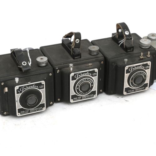 Null (7) Macchine fotografiche a pellicola 120 in metallo. (3) Pho-Tak; Traveler&hellip;
