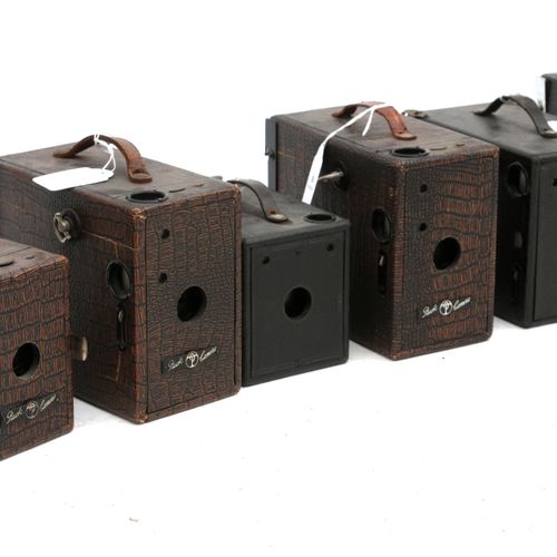 Null Una scatola di macchine fotografiche inglesi wo Ensign con finiture in cocc&hellip;