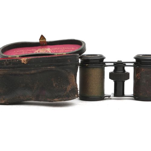 Null An antique A. Rebaillio & Son camera in antique case. Binoculars in good co&hellip;
