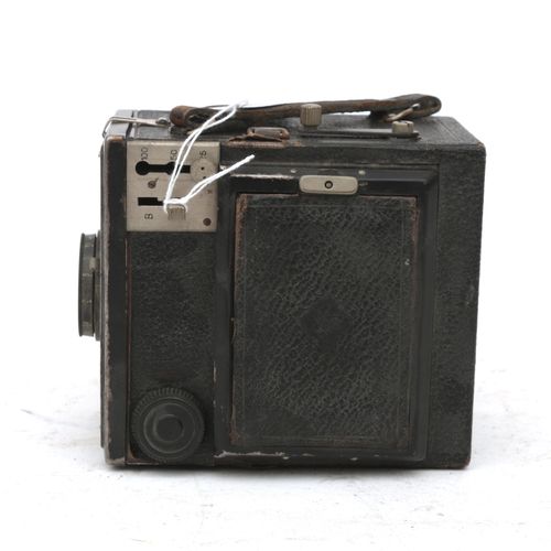 Null 一个Kamera Werkstätten Reflex Box。采用金属外壳和黑色皮革内饰。Reflex-Box-Anastigmat t 1:4.5&hellip;