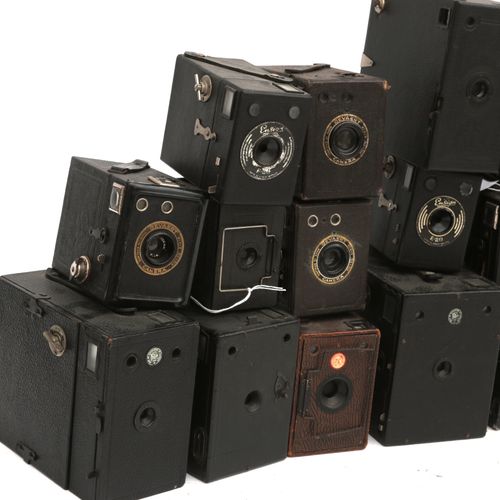 Null (20) Box camera's - Houghton, Ensign - Maxim en Houghtons (London). Butcher&hellip;