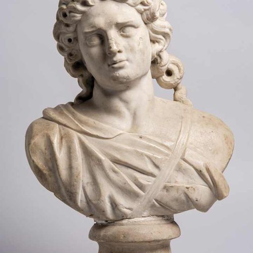 Null 306. Buste de jeune homme, Italie, XVIIe siècle, en marbre sculpté représen&hellip;