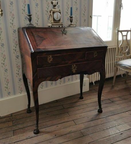 Null Charming curved donkey back desk, inlaid on all sides in rosewood, opening &hellip;