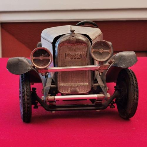 Null CITROËN TOY, dismountable C6 chassis. Height 12, Length 40 Width 17 cm. (IN&hellip;