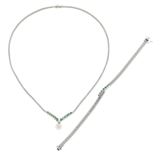 Null Collier et bracelet or gris 750 serti d'émeraudes, diamants et de perles cu&hellip;