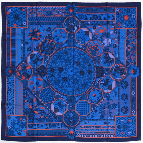 Null Hermès, carré en twill de soie imprimé: Collections Impériales, fond bleu, &hellip;