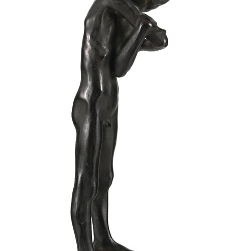 Null Georges Minne (1866-1941), Le petit blessé (1898), bronze patine brune, sig&hellip;