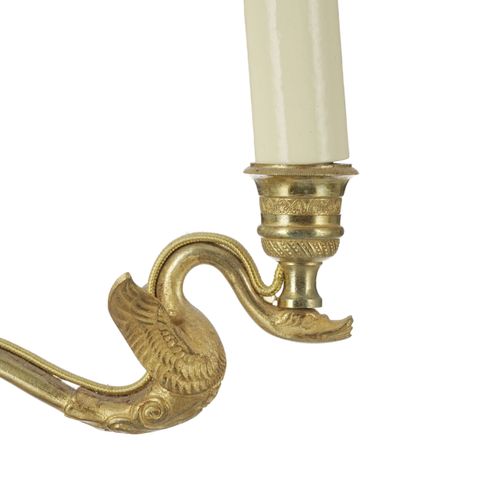 Null 2 lampes bouillottes d'époque Louis-Philippe, en bronze doré et ciselé, bra&hellip;