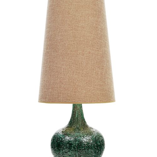 Null Lampe, XXe s., en céramique texturée et teinté verte, signée sous la base R&hellip;