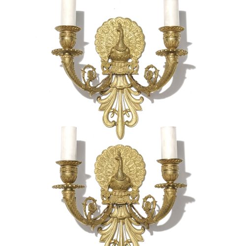 Null A pair of Restauration period gilt-bronze sconces decorated with a peacock &hellip;