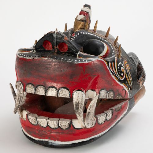 Null A wood barong head, Indonesia, Bali, 20th century, articulated mouth, 35 cm&hellip;