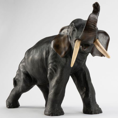 Null A bronze elephant with ivory tusks, Japan, probably Meiji period, approx. 5&hellip;