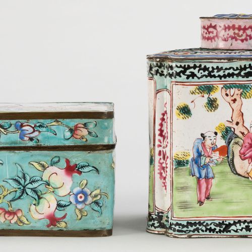 Null Boîte rectangulaire et boîte à thé en émail, Chine, Canton, XIXe s., la boî&hellip;