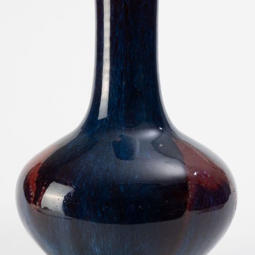 Null A flambe glaze ceramic vase, China, Qing dynasty, 37 cm high