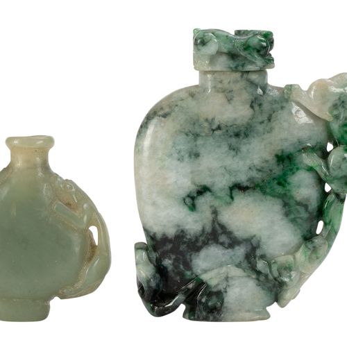 Null Collection de 4 flacons à priser en pierre dure, Chine: 3 décorés de chilon&hellip;