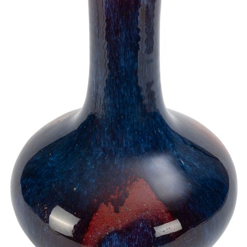 Null A flambe glaze ceramic vase, China, Qing dynasty, 37 cm high