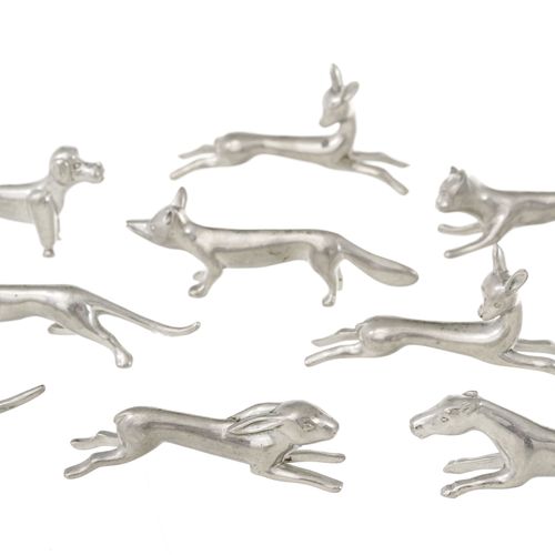 Null Suite de 12 porte-couteaux animaux en étain, Suisse, long. Env. 10 cm